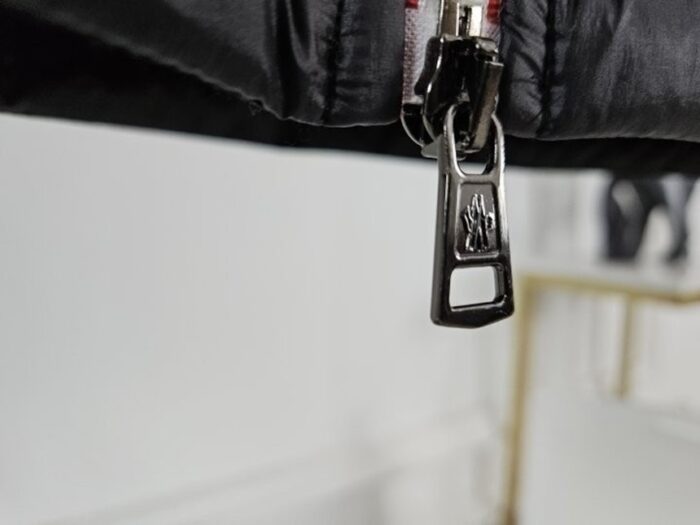 몽클레어 도우렛 경량패딩 레플리카 미러급 SA급 S급 고퀄리티 하이엔드 최상급 의류 [남성] 11