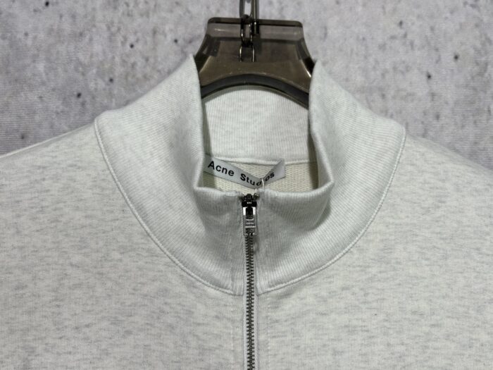 아크네스튜디오 순색 뒷면 자수 지퍼 자켓 라이트 그레이 레플리카 미러급 SA급 S급 고퀄리티 하이엔드 최상급 의류 [남성여성공용] 9
