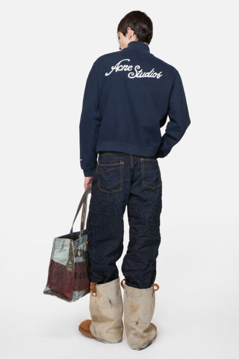 아크네스튜디오 순색 뒷면 자수 지퍼 자켓 라이트 네이비 레플리카 미러급 SA급 S급 고퀄리티 하이엔드 최상급 의류 [남성여성공용] 2