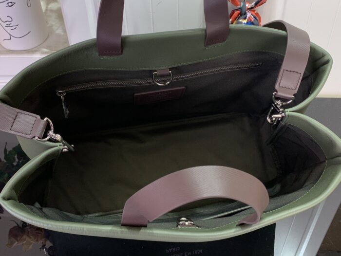 루이비통 쇼퍼 토트 미디엄 M26082 다크 그린 레플리카 미러급 SA급 S급 고퀄리티 최상급 하이엔드 가방 [남성여성공용] 3