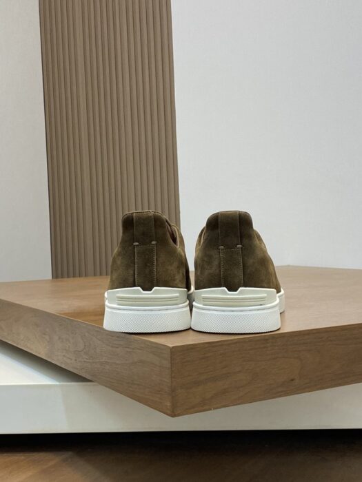 제냐 트리플 스티치 스웨이드 스니커즈 레플리카 미러급 SA급 S급 고퀄리티 최상급 하이엔드 신발 [남성] 4