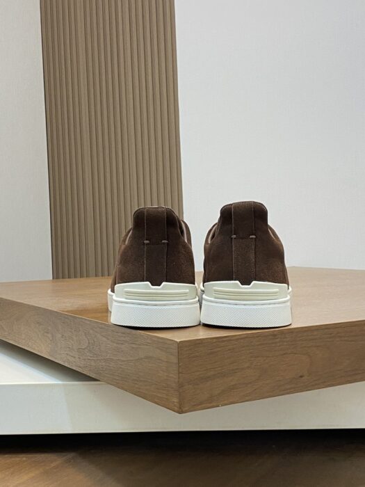 제냐 트리플 스티치 스웨이드 스니커즈 레플리카 미러급 SA급 S급 고퀄리티 최상급 하이엔드 신발 [남성] 4