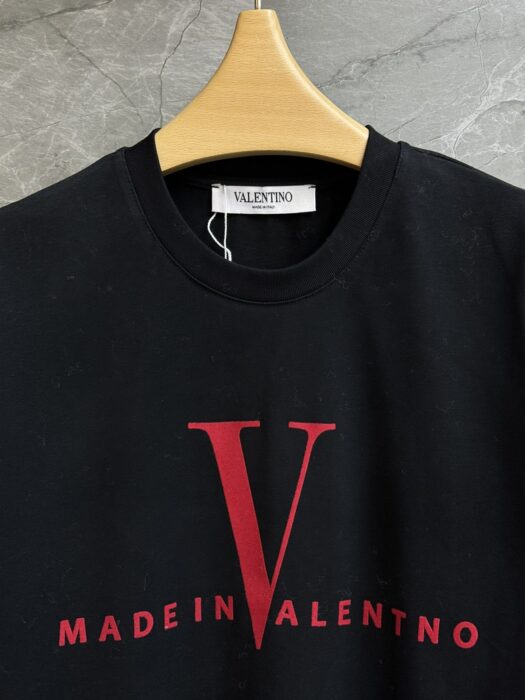 발렌티노 'Made In Valentino' 프린트 코튼 티셔츠 레플리카 미러급 SA급 S급 고퀄리티 하이엔드 최상급 의류 [남성여성공용] 3