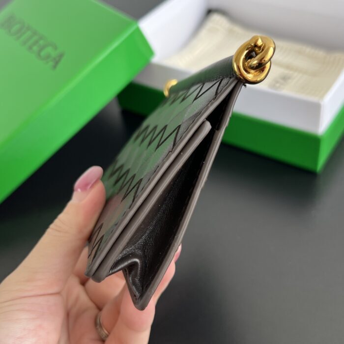 보테가베네타 솔스티스 비즈니스 카드 케이스 초콜릿 810596 레플리카 미러급 SA급 S급 고퀄리티 최상급 하이엔드 지갑 [남성여성공용] 4