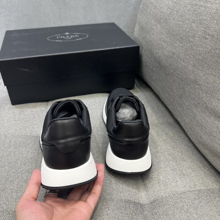 프라다 클래식 스니커즈 레플리카 미러급 SA급 S급 고퀄리티 최상급 하이엔드 신발 [남성] 5