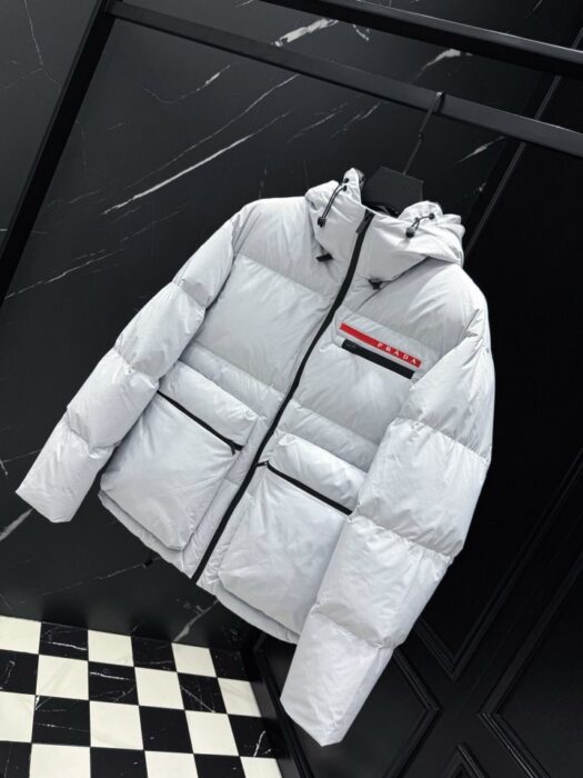 프라다 유틸리티 다운 패딩 자켓 레플리카 미러급 SA급 S급 고퀄리티 하이엔드 최상급 의류 [남성] 4