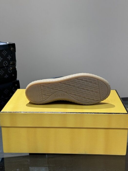 펜디 플레어 로우탑 스니커즈 레플리카 미러급 SA급 S급 고퀄리티 최상급 하이엔드 신발 [남성여성공용] 9