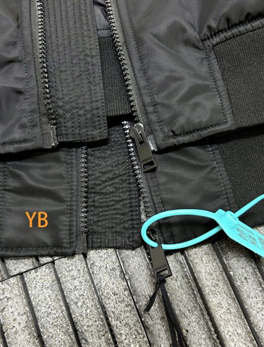 베르사체 메두사 자수 자켓 블랙 레플리카 미러급 SA급 S급 고퀄리티 하이엔드 최상급 의류 [남성여성공용] 6