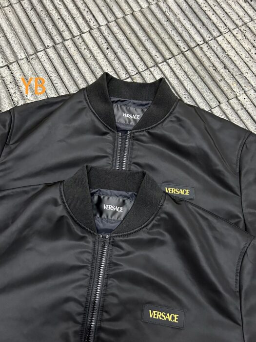 베르사체 메두사 자수 자켓 블랙 레플리카 미러급 SA급 S급 고퀄리티 하이엔드 최상급 의류 [남성여성공용] 3