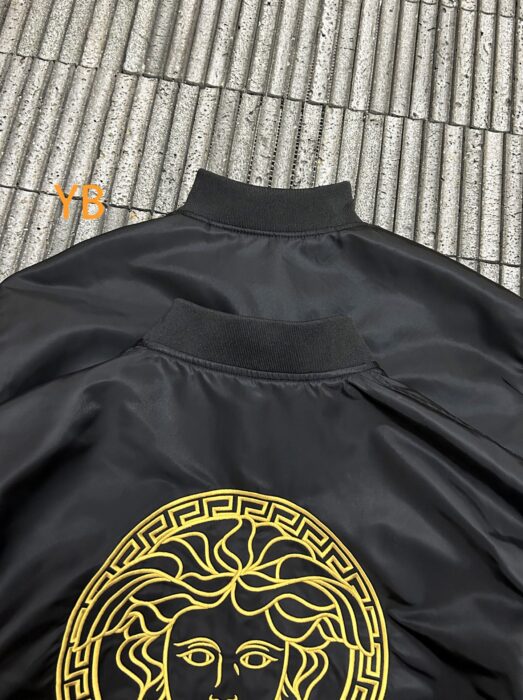 베르사체 메두사 자수 자켓 블랙 레플리카 미러급 SA급 S급 고퀄리티 하이엔드 최상급 의류 [남성여성공용] 4