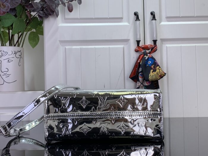 루이비통 온더고 PM M26373 실버 레플리카 미러급 SA급 S급 고퀄리티 최상급 하이엔드 가방 [여성] 5