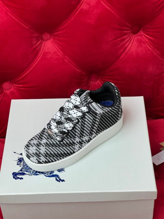 버버리 박스 스니커즈 레플리카 미러급 SA급 S급 고퀄리티 최상급 하이엔드 신발 [남성여성공용] 2