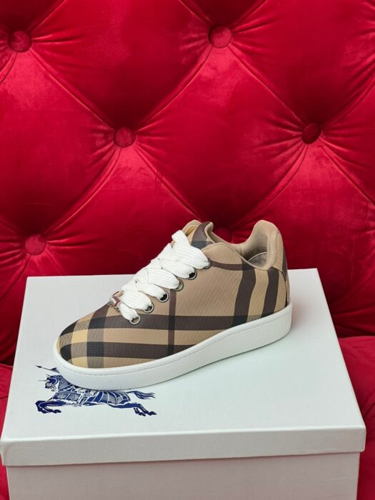 버버리 박스 스니커즈 레플리카 미러급 SA급 S급 고퀄리티 최상급 하이엔드 신발 [남성여성공용] 2