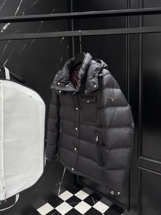 프라다 포켓 다운 패딩 자켓 레플리카 미러급 SA급 S급 고퀄리티 하이엔드 최상급 의류 [남성] 3