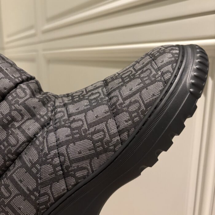 디올 디올알프스 디올 프로스트 앵클 부츠 디올 오블리크 퀼티드 나일론 샴브레이 블랙 레플리카 미러급 SA급 S급 고퀄리티 최상급 하이엔드 신발 [여성] 8