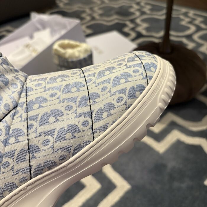 디올알프스 디올 프로스트 앵클 부츠 디올 오블리크 퀼티드 나일론 샴브레이 블루 에크루 레플리카 미러급 SA급 S급 고퀄리티 최상급 하이엔드 신발 [여성] 8