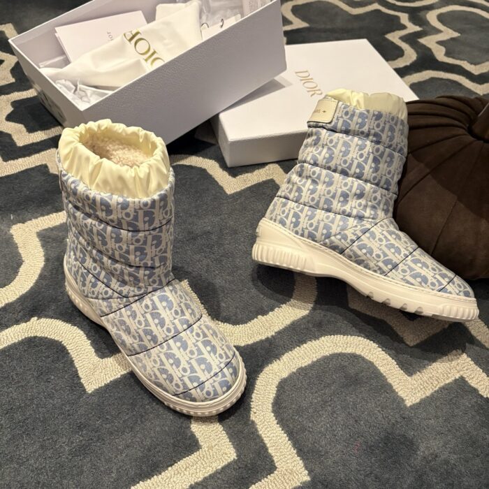 디올알프스 디올 프로스트 앵클 부츠 디올 오블리크 퀼티드 나일론 샴브레이 블루 에크루 레플리카 미러급 SA급 S급 고퀄리티 최상급 하이엔드 신발 [여성] 6