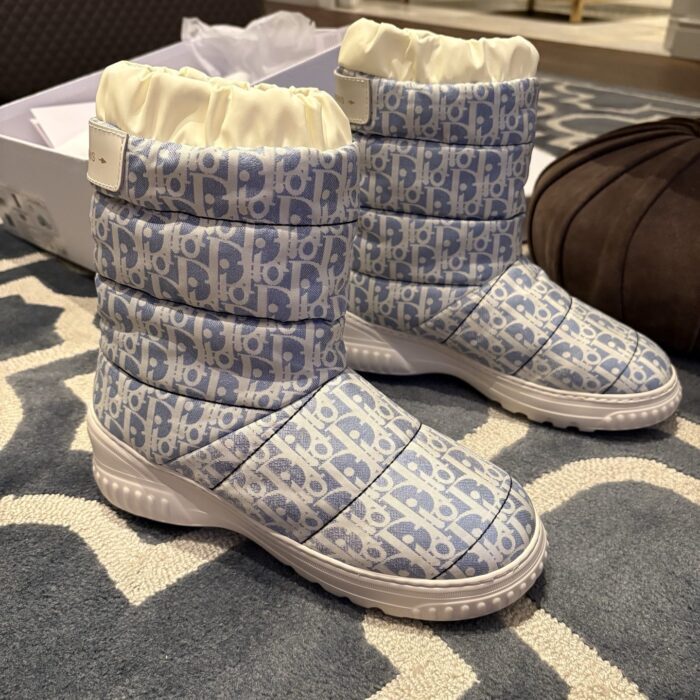 디올알프스 디올 프로스트 앵클 부츠 디올 오블리크 퀼티드 나일론 샴브레이 블루 에크루 레플리카 미러급 SA급 S급 고퀄리티 최상급 하이엔드 신발 [여성] 3