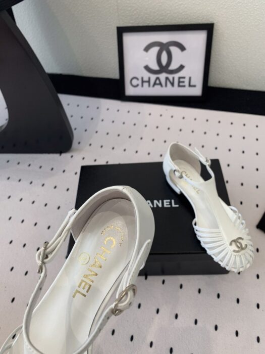 샤넬 인터로킹 CC T스트랩 샌들 레플리카 미러급 SA급 S급 고퀄리티 최상급 하이엔드 신발 [여성] 4