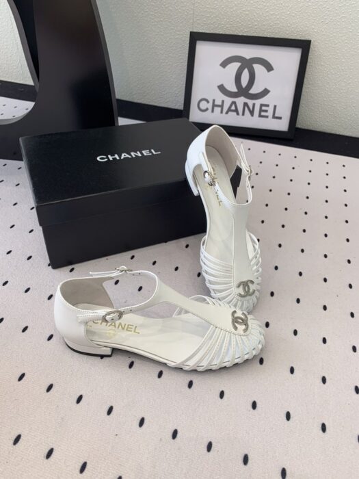 샤넬 인터로킹 CC T스트랩 샌들 레플리카 미러급 SA급 S급 고퀄리티 최상급 하이엔드 신발 [여성] 3