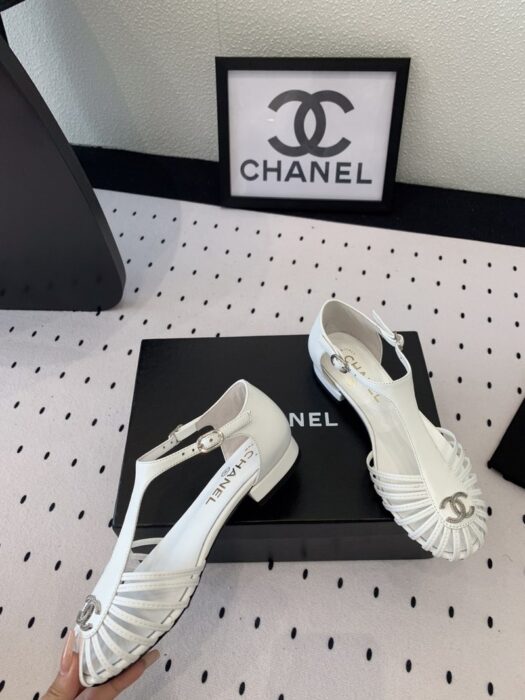 샤넬 인터로킹 CC T스트랩 샌들 레플리카 미러급 SA급 S급 고퀄리티 최상급 하이엔드 신발 [여성] 6