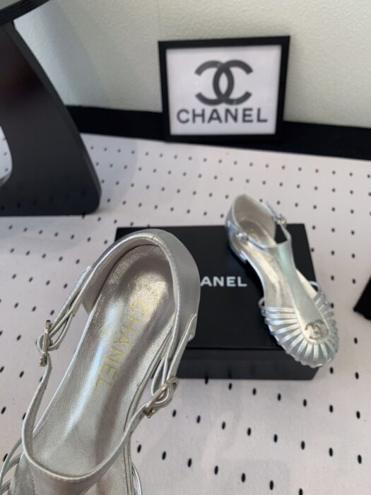 샤넬 인터로킹 CC T스트랩 샌들 레플리카 미러급 SA급 S급 고퀄리티 최상급 하이엔드 신발 [여성] 5