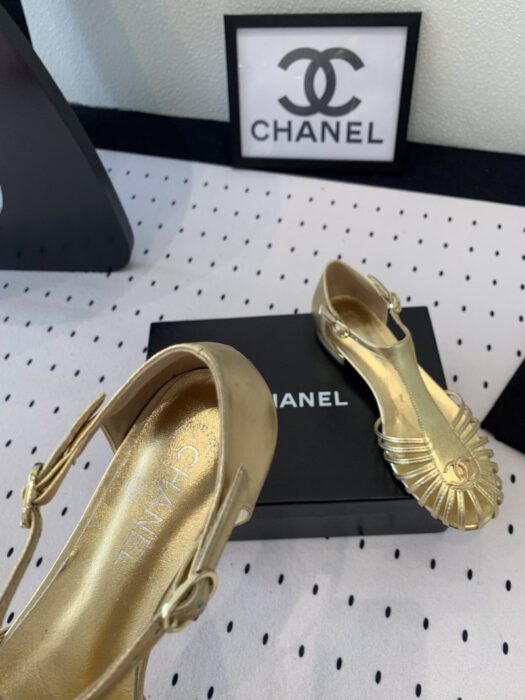 샤넬 인터로킹 CC T스트랩 샌들 레플리카 미러급 SA급 S급 고퀄리티 최상급 하이엔드 신발 [여성] 7