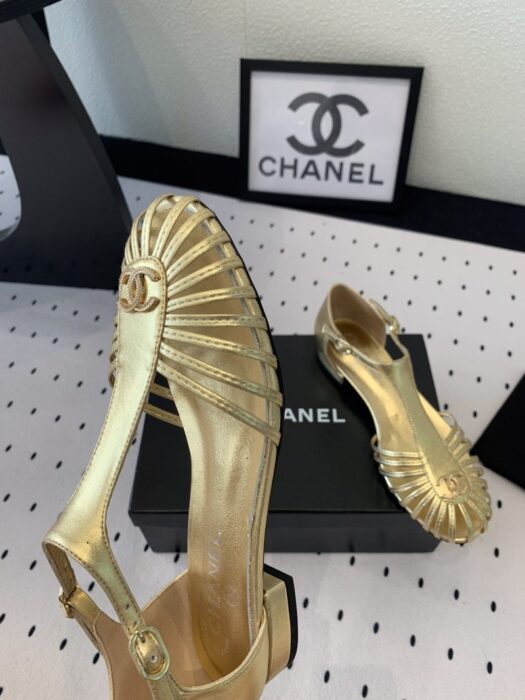 샤넬 인터로킹 CC T스트랩 샌들 레플리카 미러급 SA급 S급 고퀄리티 최상급 하이엔드 신발 [여성] 6