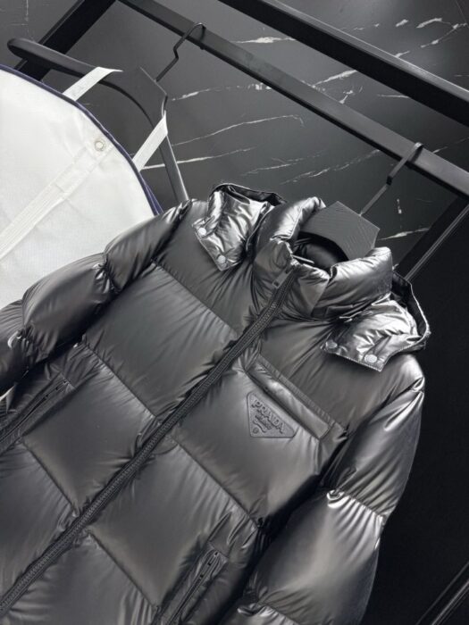 프라다 나일론 라케 다운 패딩 자켓 레플리카 미러급 SA급 S급 고퀄리티 하이엔드 최상급 의류 [남성] 11