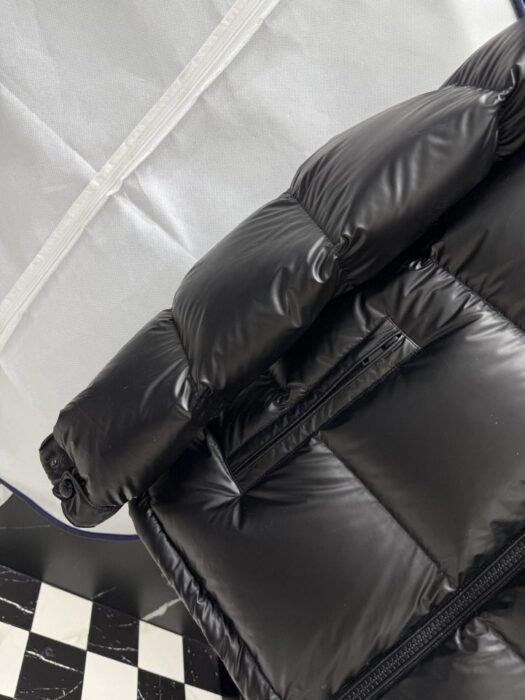 프라다 나일론 라케 다운 패딩 자켓 레플리카 미러급 SA급 S급 고퀄리티 하이엔드 최상급 의류 [남성] 13