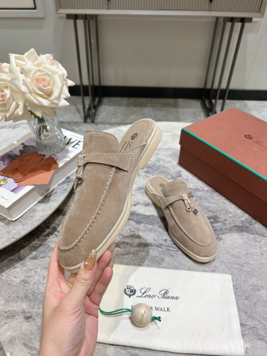 로로피아나 뮬 블로퍼 베이지 레플리카 미러급 SA급 S급 고퀄리티 최상급 하이엔드 신발 [남성여성공용] 3