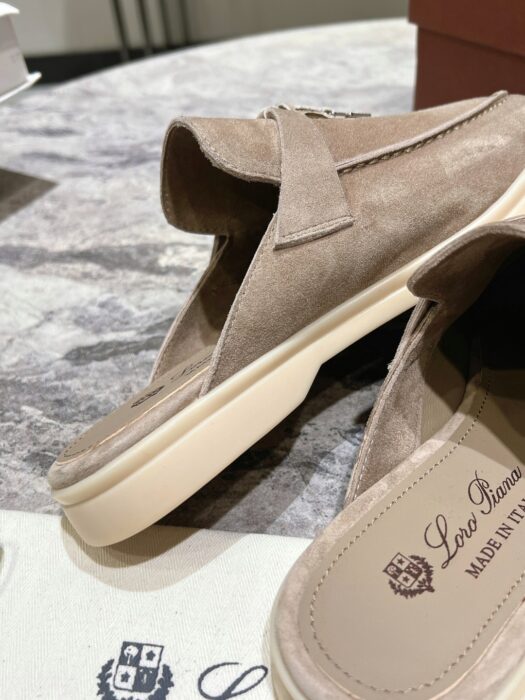 로로피아나 뮬 블로퍼 베이지 레플리카 미러급 SA급 S급 고퀄리티 최상급 하이엔드 신발 [남성여성공용] 9