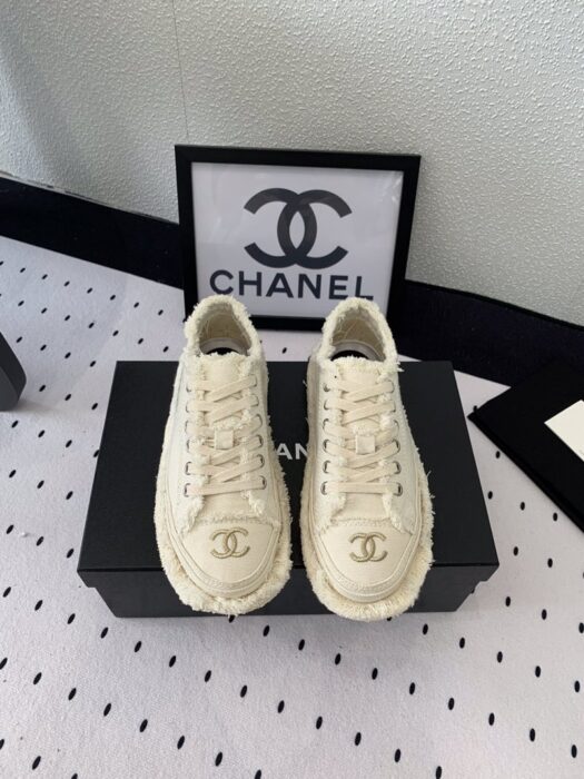 샤넬 태슬 스니커즈 레플리카 미러급 SA급 S급 고퀄리티 최상급 하이엔드 신발 [여성] 2