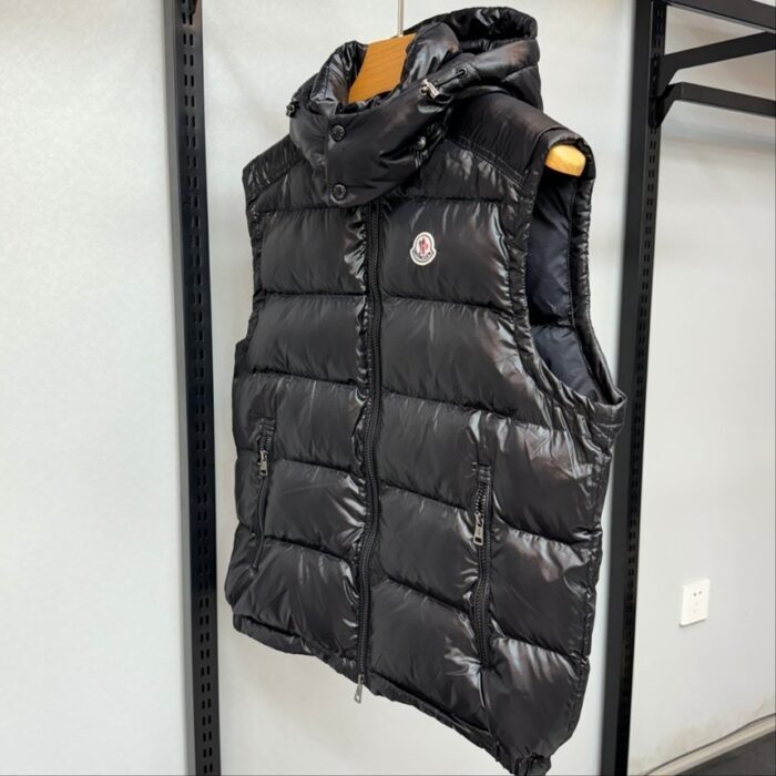 몽클레어 보르메스 다운 베스트 레플리카 미러급 SA급 S급 고퀄리티 하이엔드 최상급 의류 [남성] 9