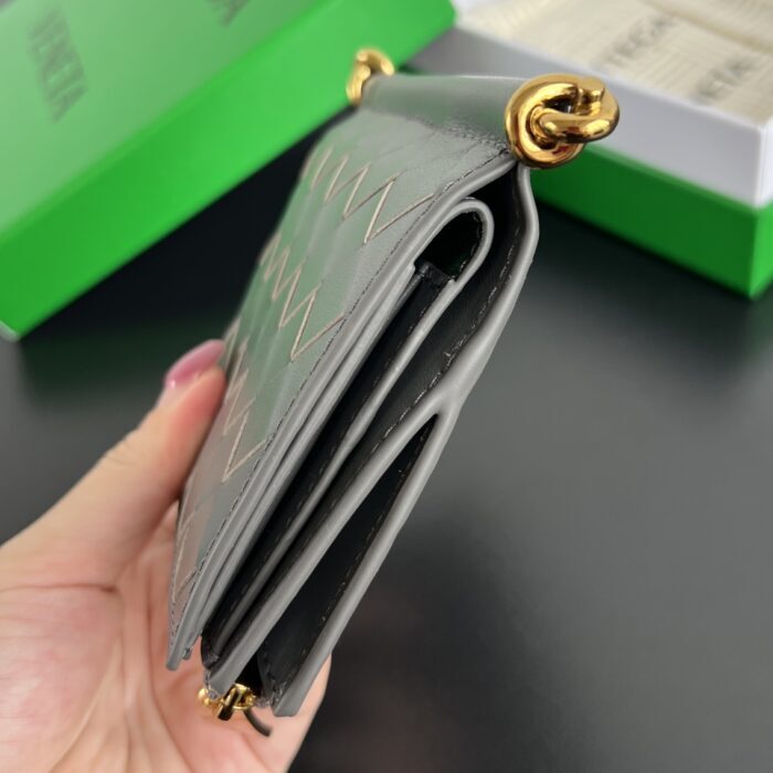 보테가베네타 솔스티스 스몰 반지갑 그레이 788055 레플리카 미러급 SA급 S급 고퀄리티 최상급 하이엔드 지갑 [남성여성공용] 4