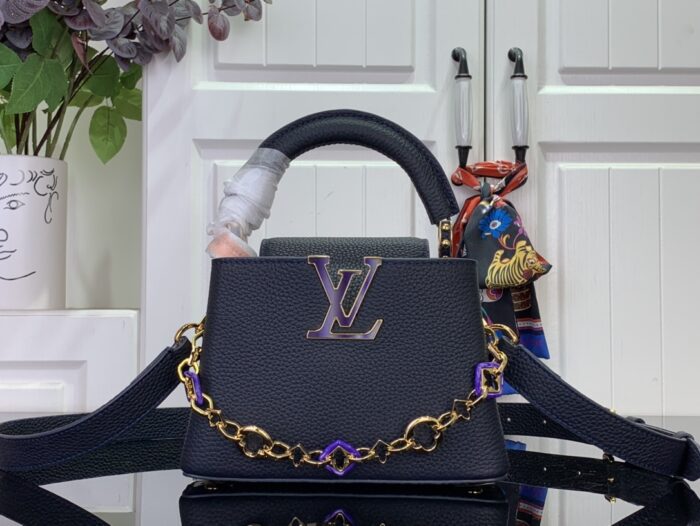 루이비통 카퓌신 미니 M14971 네이비 레플리카 미러급 SA급 S급 고퀄리티 최상급 하이엔드 가방 [여성]