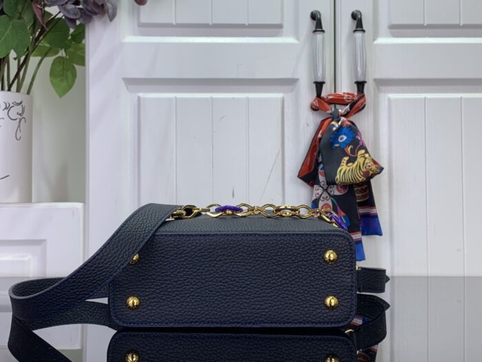 루이비통 카퓌신 미니 M14971 네이비 레플리카 미러급 SA급 S급 고퀄리티 최상급 하이엔드 가방 [여성] 5