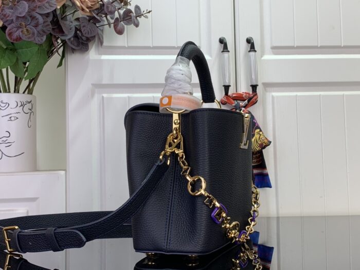 루이비통 카퓌신 bb M14971 네이비 레플리카 미러급 SA급 S급 고퀄리티 최상급 하이엔드 가방 [여성] 4