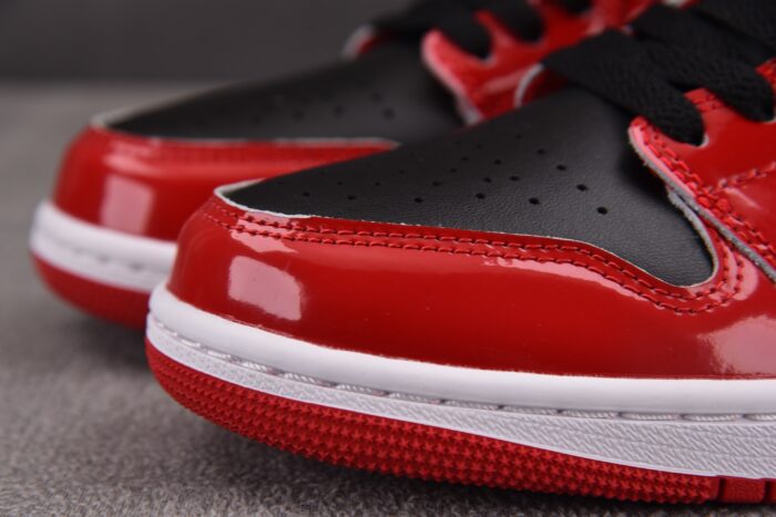 나이키 에어 조던 1 로우 SE 페이턴트 바시티 레드 블랙 HV4089-006 레플리카 미러급 SA급 S급 고퀄리티 최상급 하이엔드 신발 [남성여성공용] 10