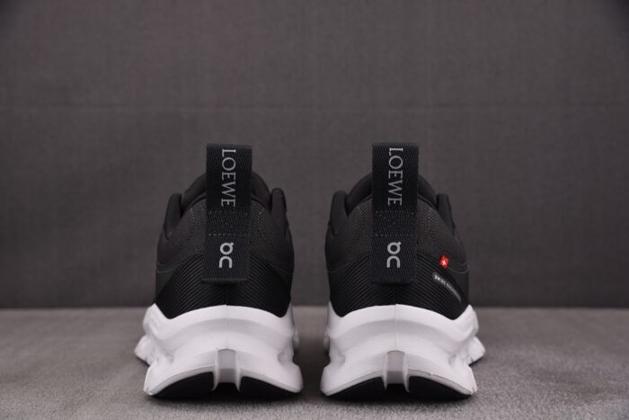 로에베 On x LOEWE 클라우드 틸트 2.0 블랙 화이트레플리카 미러급 SA급 S급 고퀄리티 최상급 하이엔드 신발 [남성여성공용] 5