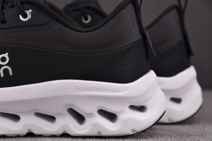 로에베 On x LOEWE 클라우드 틸트 2.0 블랙 화이트레플리카 미러급 SA급 S급 고퀄리티 최상급 하이엔드 신발 [남성여성공용] 13