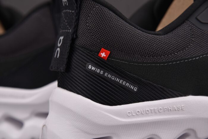 로에베 On x LOEWE 클라우드 틸트 2.0 블랙 화이트레플리카 미러급 SA급 S급 고퀄리티 최상급 하이엔드 신발 [남성여성공용] 14