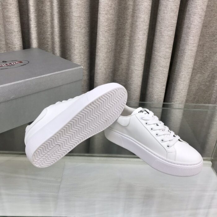 프라다 로고 클래식 레더 로우탑 스니커즈 레플리카 미러급 SA급 S급 고퀄리티 최상급 하이엔드 신발 [남성여성공용] 2