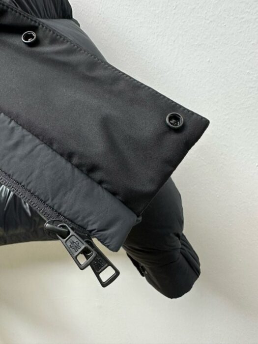 몽클레어 마데이라 남성패딩 레플리카 미러급 SA급 S급 고퀄리티 하이엔드 최상급 의류 [남성] 19