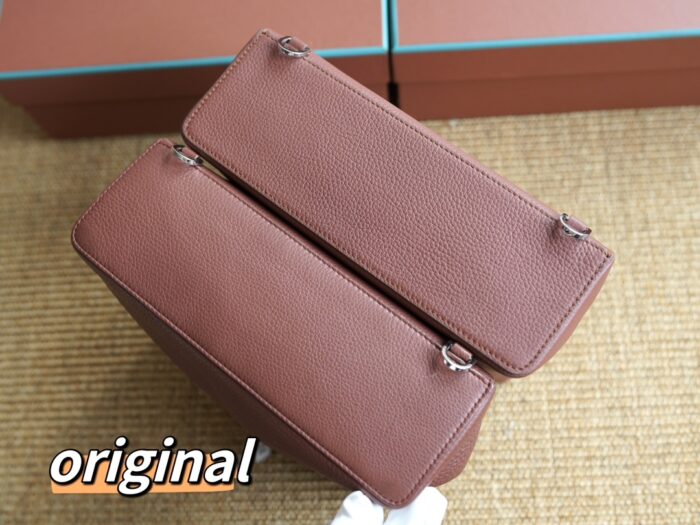 로로피아나 카프스킨 엑스트라 포켓 백팩 L 레드 레플리카 미러급 SA급 S급 고퀄리티 최상급 하이엔드 가방 [여성] 6