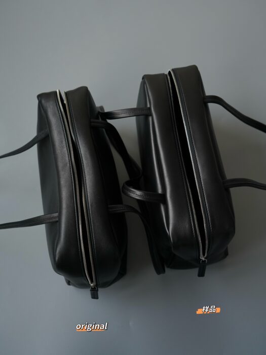 더로우 아스트라 레더 볼링 백 블랙 레플리카 미러급 SA급 S급 고퀄리티 최상급 하이엔드 가방 [여성] 2