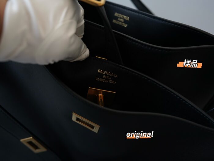 발렌시아가 벨 에어 스몰 호보백 블랙 빈티지 골드 장식 레플리카 미러급 SA급 S급 고퀄리티 최상급 하이엔드 가방 [여성] 9