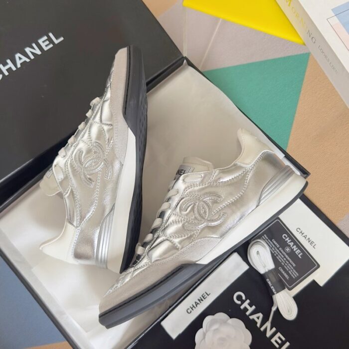 샤넬 퀄팅 디테일 스니커즈 레플리카 미러급 SA급 S급 고퀄리티 최상급 하이엔드 신발 [여성] 3