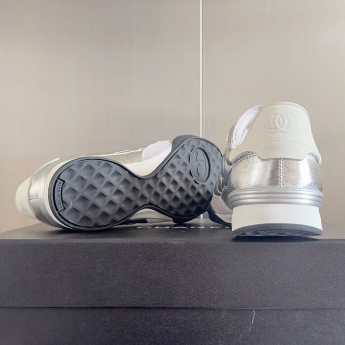 샤넬 퀄팅 디테일 스니커즈 레플리카 미러급 SA급 S급 고퀄리티 최상급 하이엔드 신발 [여성] 8