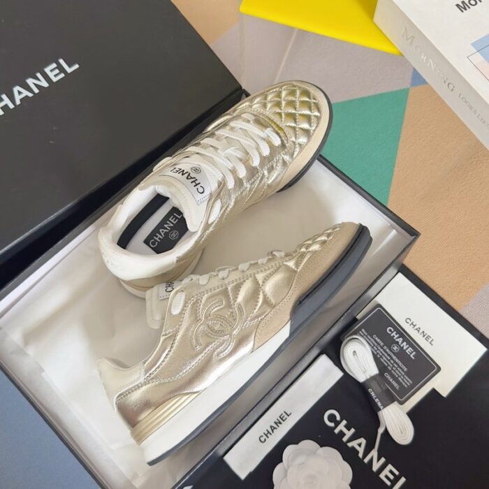 샤넬 퀄팅 디테일 스니커즈 레플리카 미러급 SA급 S급 고퀄리티 최상급 하이엔드 신발 [여성] 3